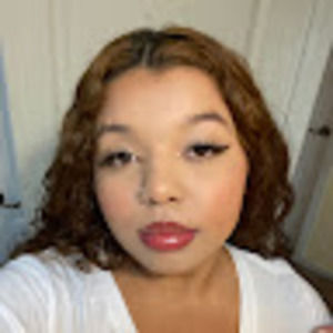 Meet your Posher, Ninel loreto